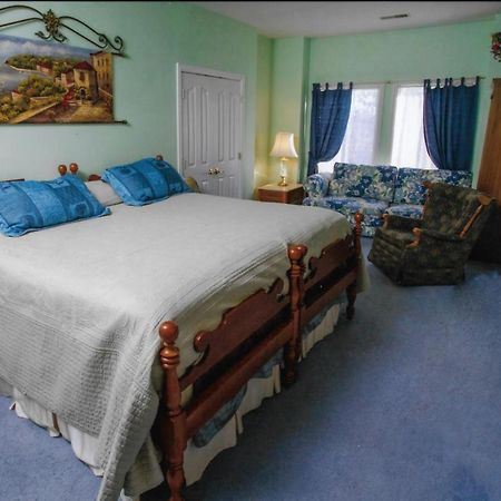Versailles Rabbit Creek Bed & Breakfast מראה חיצוני תמונה