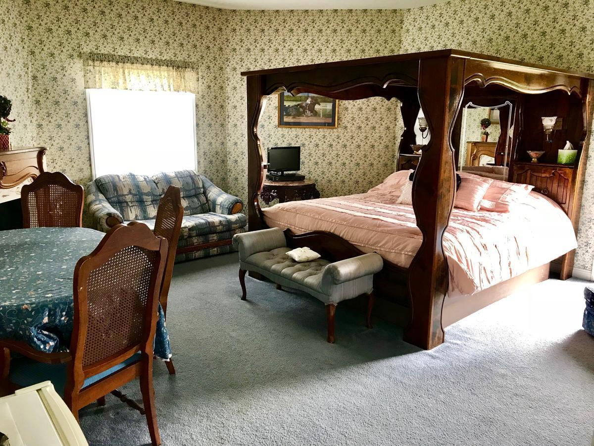 Versailles Rabbit Creek Bed & Breakfast מראה חיצוני תמונה